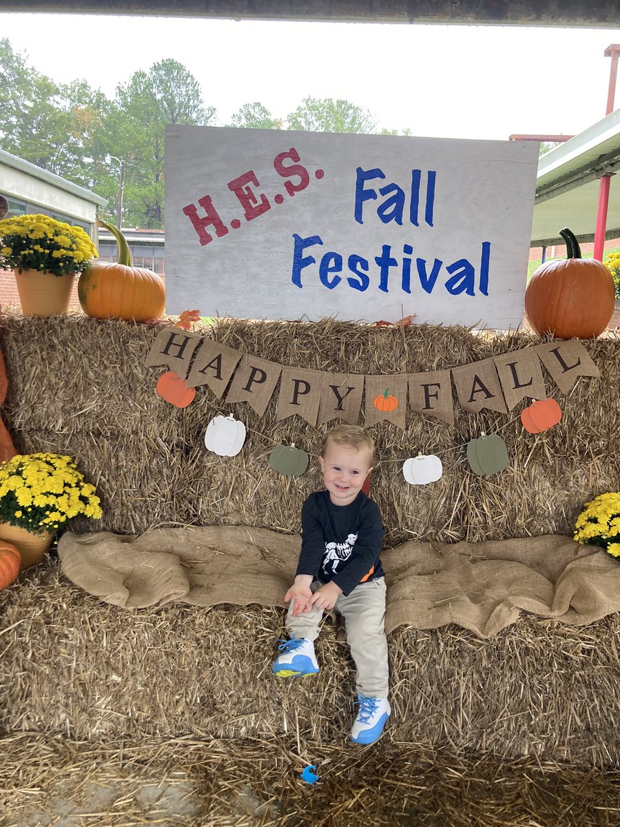 Kirsten Ross tweet media