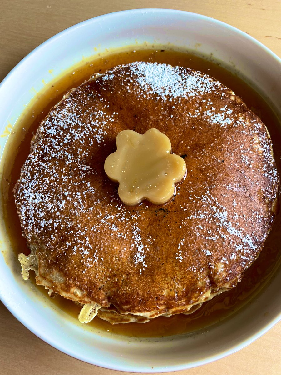 eatinglasvegas's tweet image. Did someone say “brown butter pancakes”? 
Eating everything in the house (it seems) at #FineCompany - #downtownsummerlin’s newest and best breakfast spot. 
☕️🍳🥞
#RoyEllamar 
@EatTalkRepeat