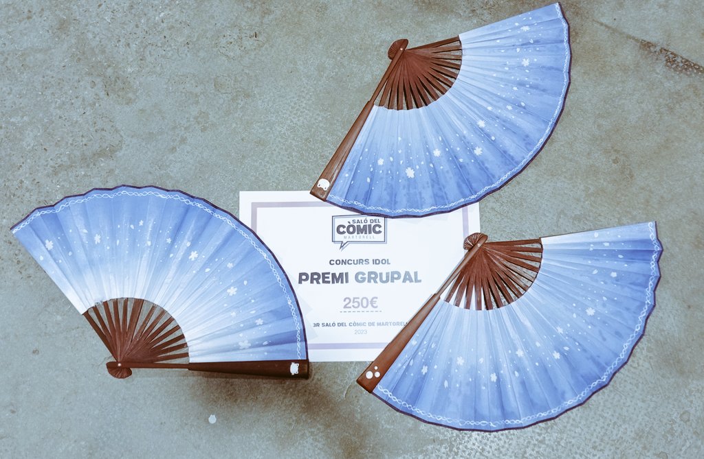 💙✨GRACIAS✨💙

Estamos emocionadísimas de anunciaros que hemos ganado el primer premio en la primera edición del Idol Martorell <a href="/comic_martorell/">Saló del Cómic i Manga de Martorell</a> 💫🫶

Muchísimas gracias al jurado <a href="/HummyCosplay/">Hummy 🌸</a> y @KujouReiko por el premio y al público y demás participantes por el apoyo🌸💕

💙