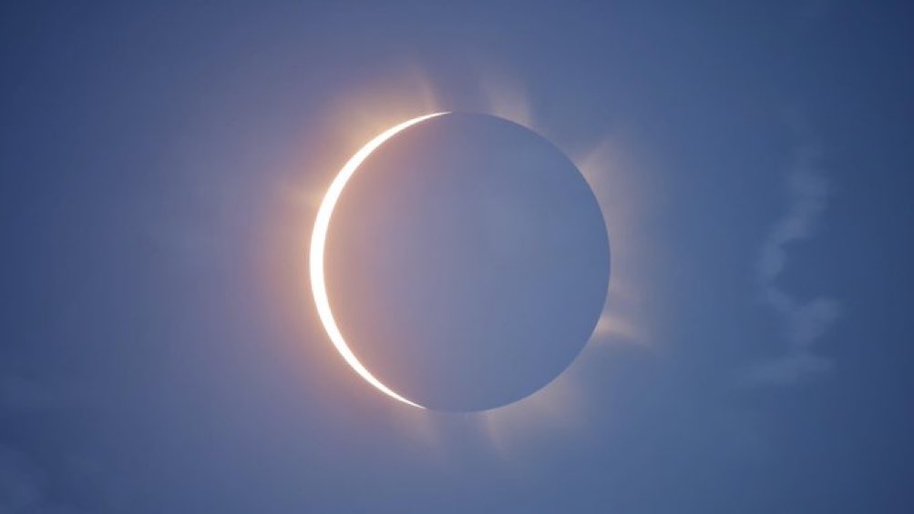 A ver sus fotos del #EclipseSolar