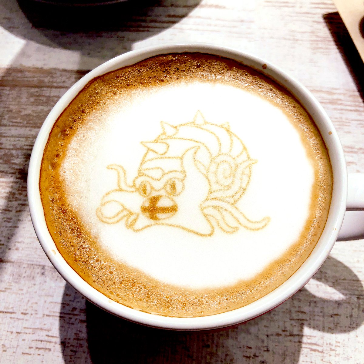 大分前にカフェ行った時の🫶🫶
スタッフのお姉さんに働いていて初めて注文受けましたって言われたん😁わたしの推し〜〜〜