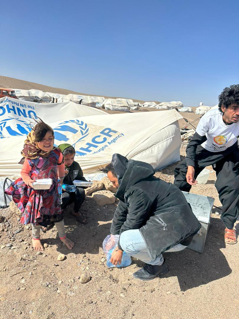 WCKitchen's tweet photo. Despite challenging dust storms, WCK teams delivered nourishing meals, water &amp; fresh fruit to families yesterday. These storms unfortunately caused damage to tents that residents are living in following last week’s earthquake—so we’ll continue supporting! #ChefsForAfghanistan https://t.co/38L6JjhsIC