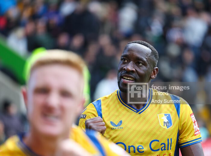 AndySumner's tweet photo. @mansfieldtownfc  v @Official_NCFC 
The stags take the local bragging rights in style 💛 shooting for @FocusImagesLtd https://t.co/eQDNhVrDmD