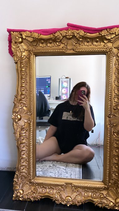 🪞new mirror🪞 https://t.co/ompoP6doNE