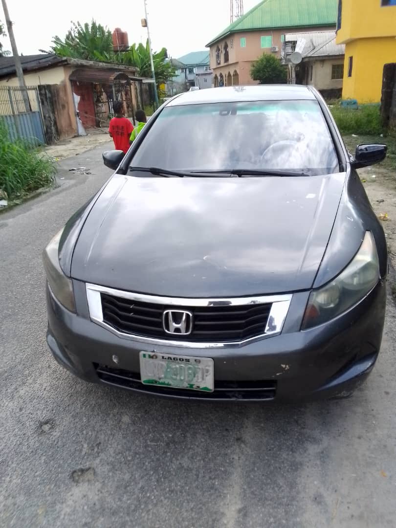 HubPmag's tweet photo. Distress sale:

Type: Honda accord
Model: 2008
Engine - Perfect
Legs - Splendid 
Color - Grey
A/c - working fine
Location: Delta https://t.co/lIYYAUAvZ5