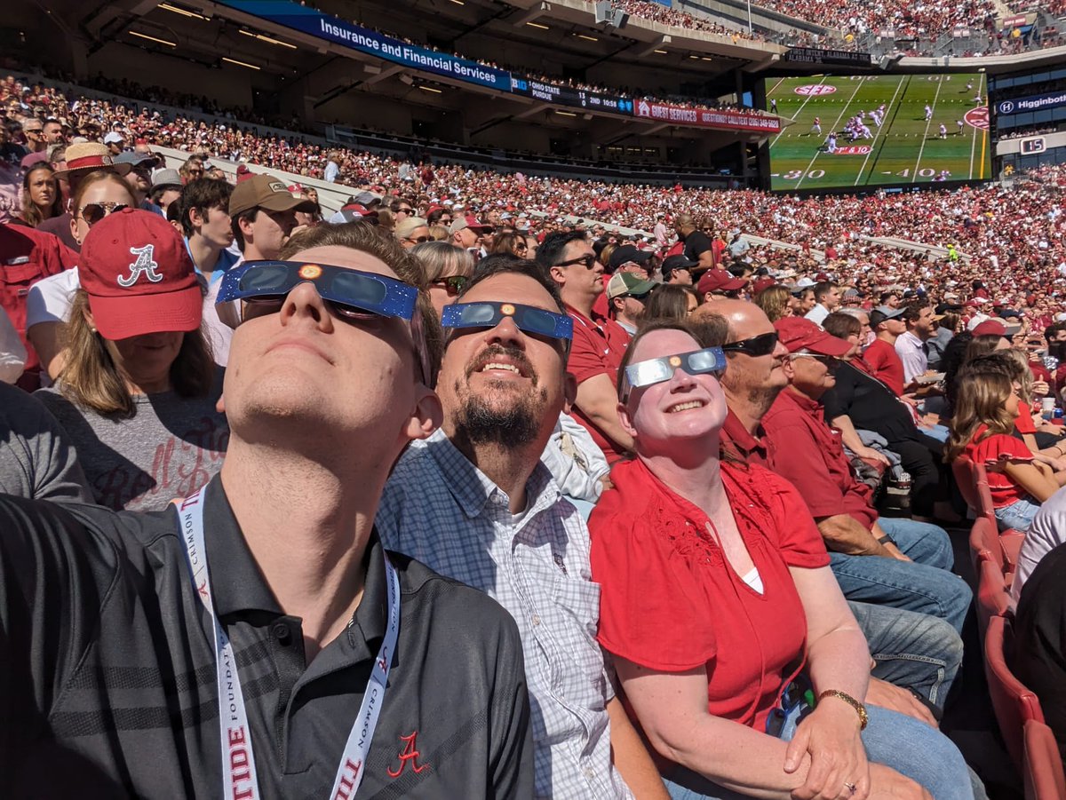 Watching the eclipse ( safely) at the Bama game!  <a href="/PhilipDockery/">Philip Dockery, MD MPH</a> <a href="/realJeffDockery/">Jeff Dockery</a> <a href="/spann/">James Spann</a>   #RollTide #Eclipse