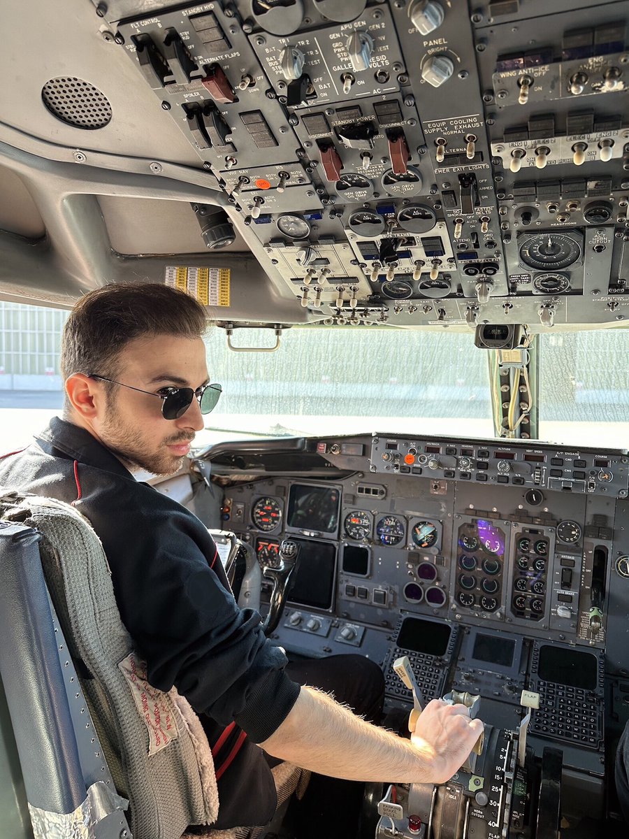 BecasMara's tweet photo. 🛫 https://t.co/BQUKUHBpmY