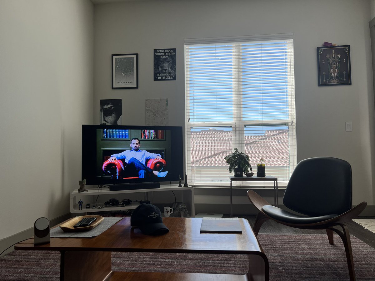 binduamadhav's tweet photo. Home!
#homescene
#livingroom
#Dallas https://t.co/GzDpanFEfg
