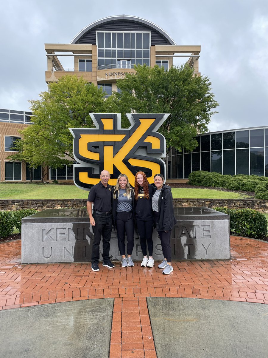 Savannah Frachiseur tweet media