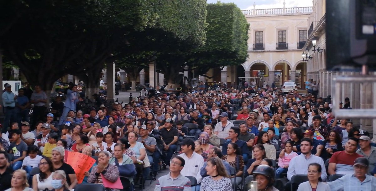 AntaresVazAla's tweet photo. ¡Moroleón, Guanajuato, nos recibió con los brazos abiertos y el corazón lleno de cariño!
Fue un honor visitar esta tierra llena de historia y cultura.
#AntaresVazquez #SomosElCambio #Guanajuato #Morena #TransformandoGto #MoroleonGto #GuanajuatoSeTransforma https://t.co/wdUjFY2vXU
