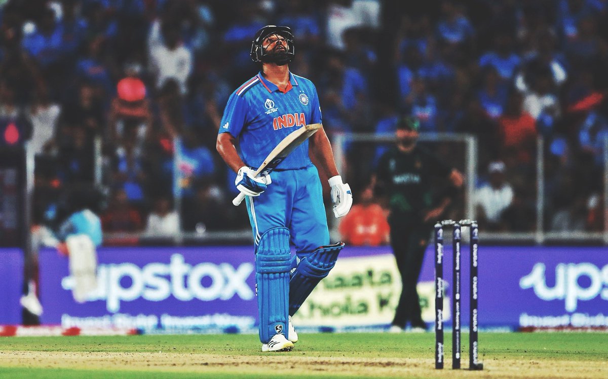 RohitTahed's tweet photo. What victory 🙌 Hitman
#RohitSharma𓃵 #ViratKohli𓃵 #ICCWorldCup2023 #Hitman #IndiaVsPakistan https://t.co/2LtfBxfRCs
