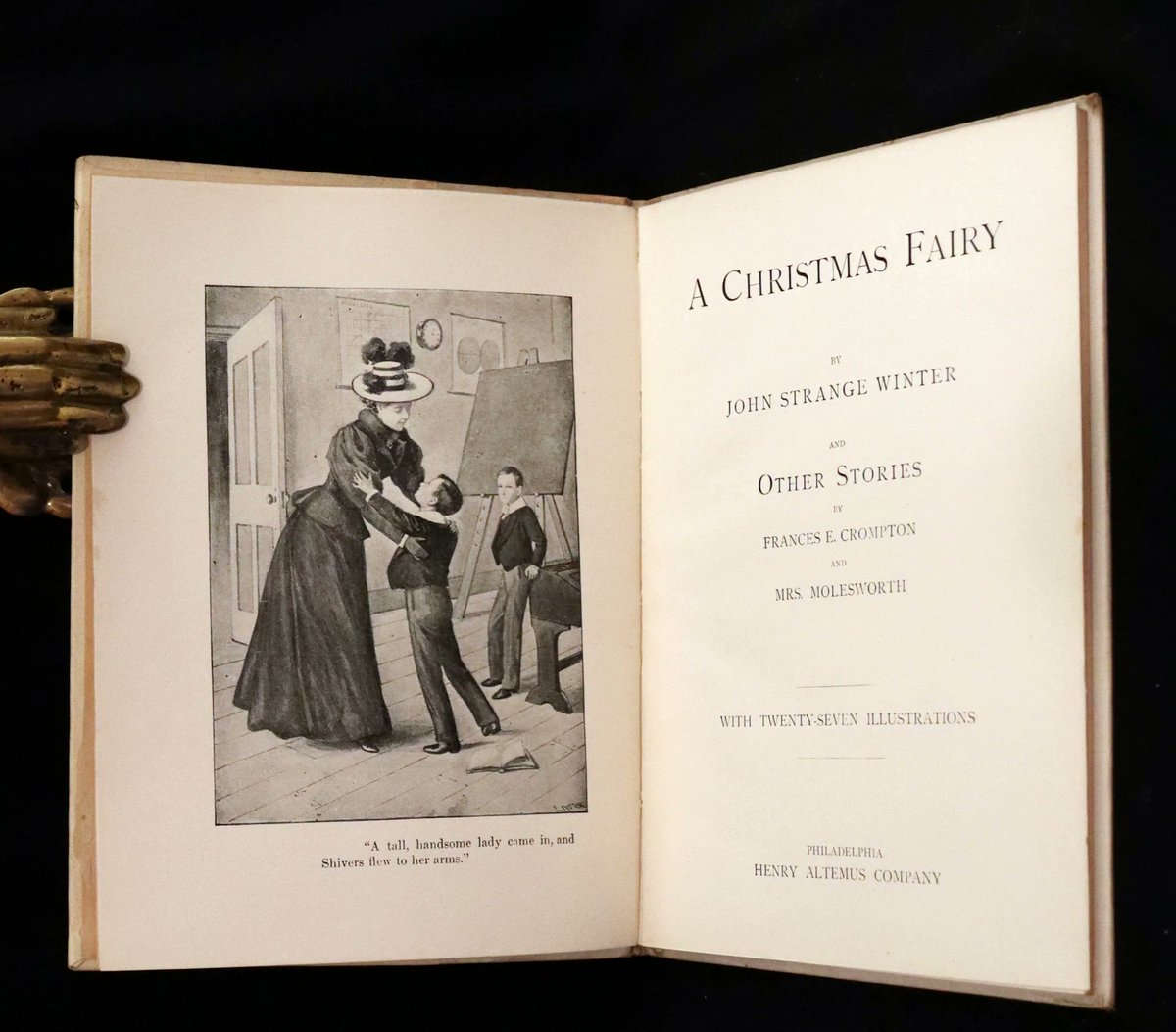 mflibra's tweet image. 1900 Rare First Edition with Dust Jacket - A Christmas Fairy &amp;amp; Other Stories by John Strange Winter.
mflibra.com/products/1900-…

#BookWithASoul #FirstEdition #DustJacket #JohnStrangeWinter #ChristmasStories #illustrated #bookworm #library #bookstore #booknerd #rarebooks #bibliophile