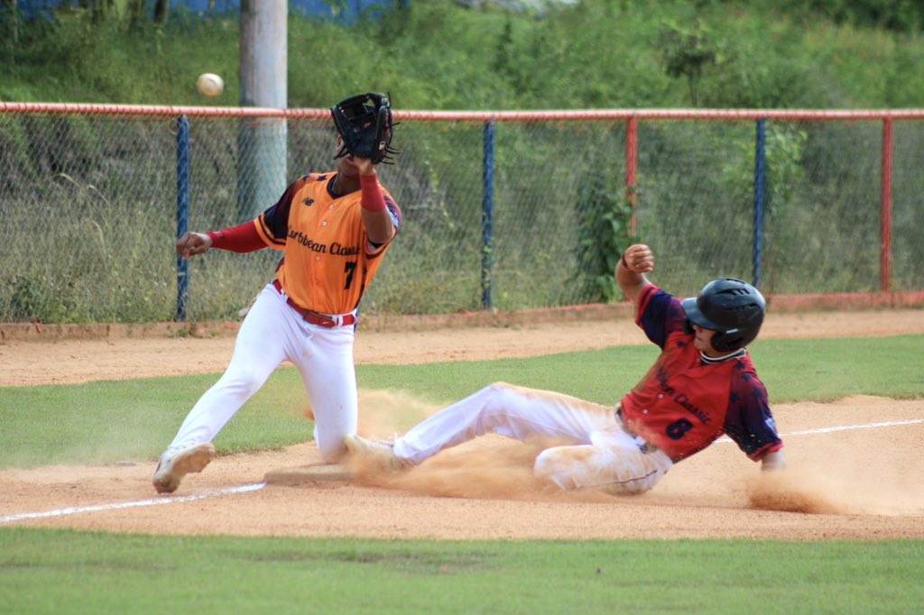 ftrstarsseries's tweet photo. Red team wins game 5 of the Caribbean Classic 4-1.

Watch game 6 live ➡️ https://t.co/L7upHShQxk https://t.co/LLESKIb83V