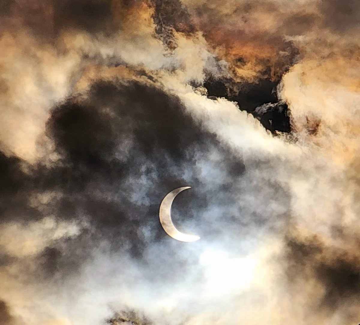 Fantastic photo from this morning by Clarence Joe in Shishalh Sechelt territory #Eclipse