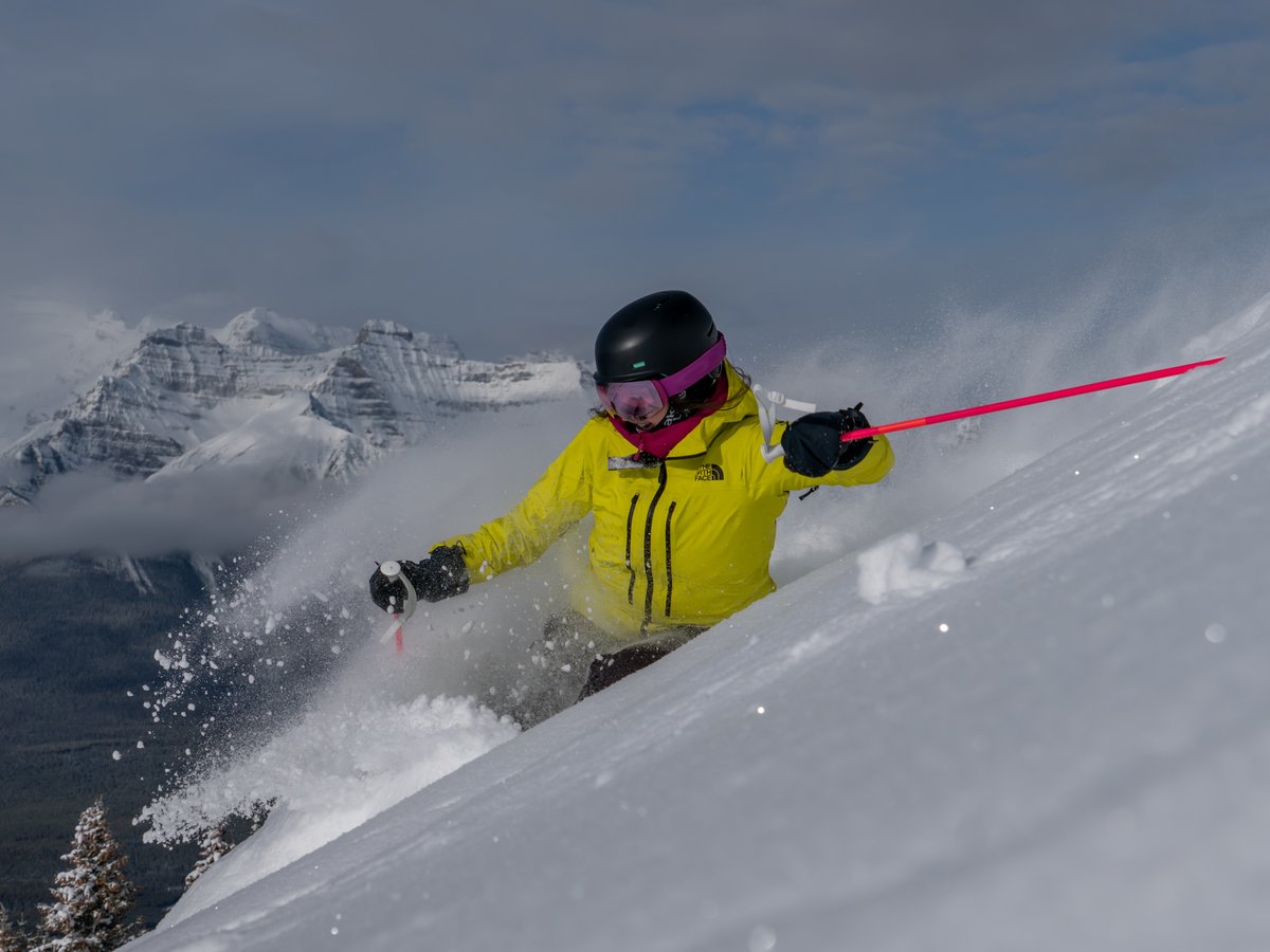 Time is ticking! This is the last weekend to grab your Season Pass before the sale ends on Oct 15. Buy now 👇 bit.ly/3PZrG7h #justlakeit #lakelouise #skilouise