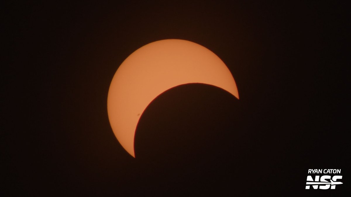 dpoddolphinpro's tweet photo. The 2023 Annular Eclipse, as seen from the Space Coast! @NASASpaceflight https://t.co/iG6w2v8gFm
