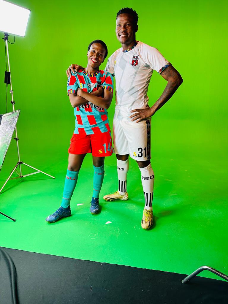 Merge the worlds. 💄💋💥
<a href="/TSGALAXYQUEENS/">TS GALAXY QUEENS FC</a> 
<a href="/TSGALAXYFC/">TS Galaxy FC</a> 
<a href="/PUMASouthAfrica/">PUMA South Africa</a> 
#gameisgame