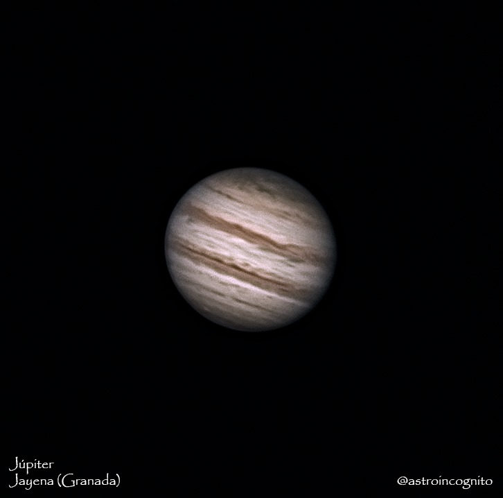 AstroIncognito's tweet photo. #Jupiter desde cerca de #Jayena.
Tubo Newton 200, barlow 3x, cámara ASI585MC. https://t.co/6Ke5Mc7wBt