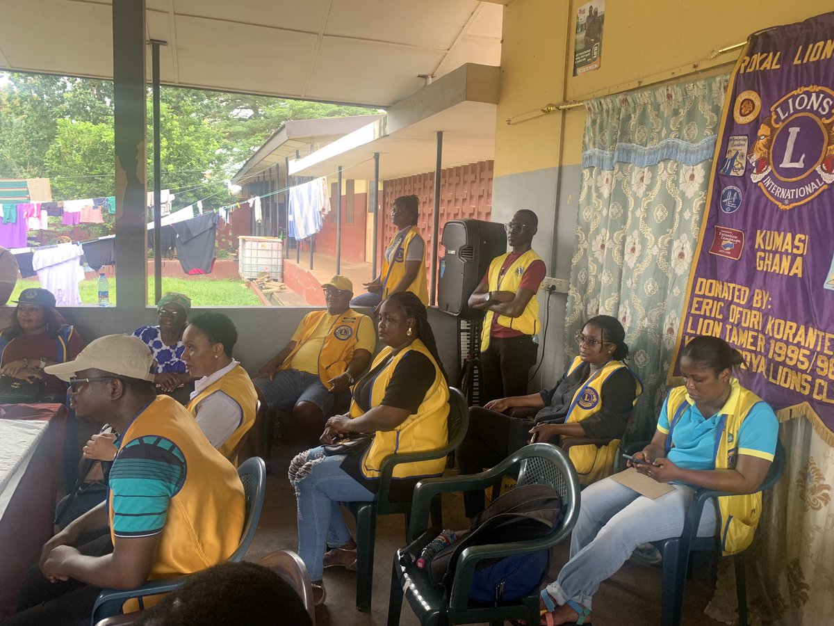 KsiRoyalLions's tweet photo. Our Vision Awareness activity came off at the Edwenase Rehabilitation Center, Kumasi-Ashanti region.

Over 100 specially challenged persons benefited from the eye screening activity.

#visionfirst
#loveyoureyes
#ChangingTheWorldTogether https://t.co/gW5T3v3xEX