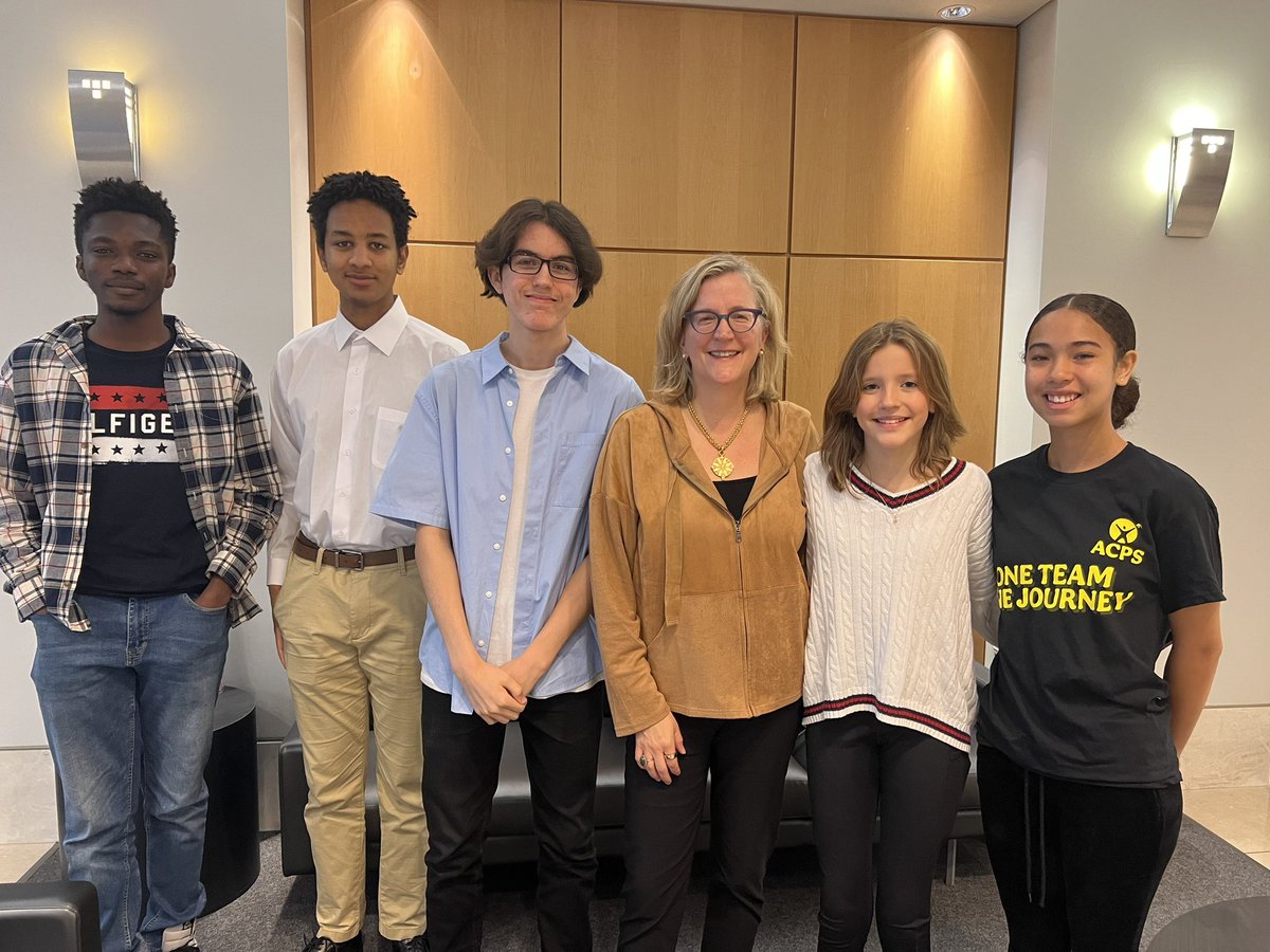 Dr. Elizabeth Hoover tweet media