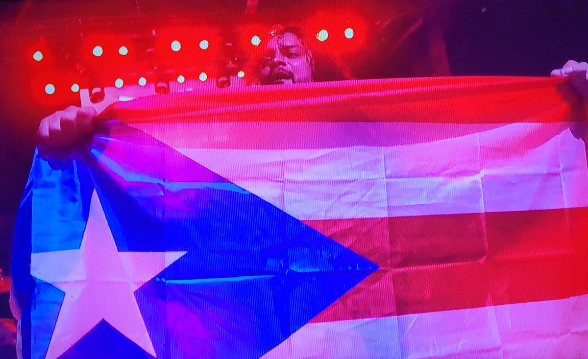 CoreKittyBayBay's tweet photo. Another GREAT return match for @Santana_Proud. So far, this one has been my favorite. You and Rocky were so awesome together! It's good to see you back home
 🇵🇷👑🗽 https://t.co/8xtt3fDBux