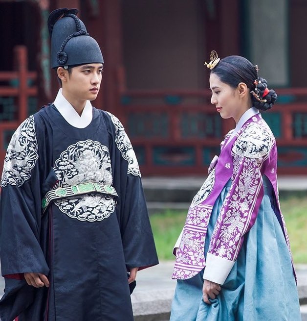 _IMBOWVYBD's tweet photo. มุงงงงงงงง พส.ฮันโซฮีมาเม้นใน IG d.o.hkyungsoo ด้วยพระชายาบอกว่านานแล้วนะที่ไม่ได้เจอกันน โอ๊ยยยยยมาแซวชอฮาเหรออ 555555555555555555555555 https://t.co/alWAfFXrPJ