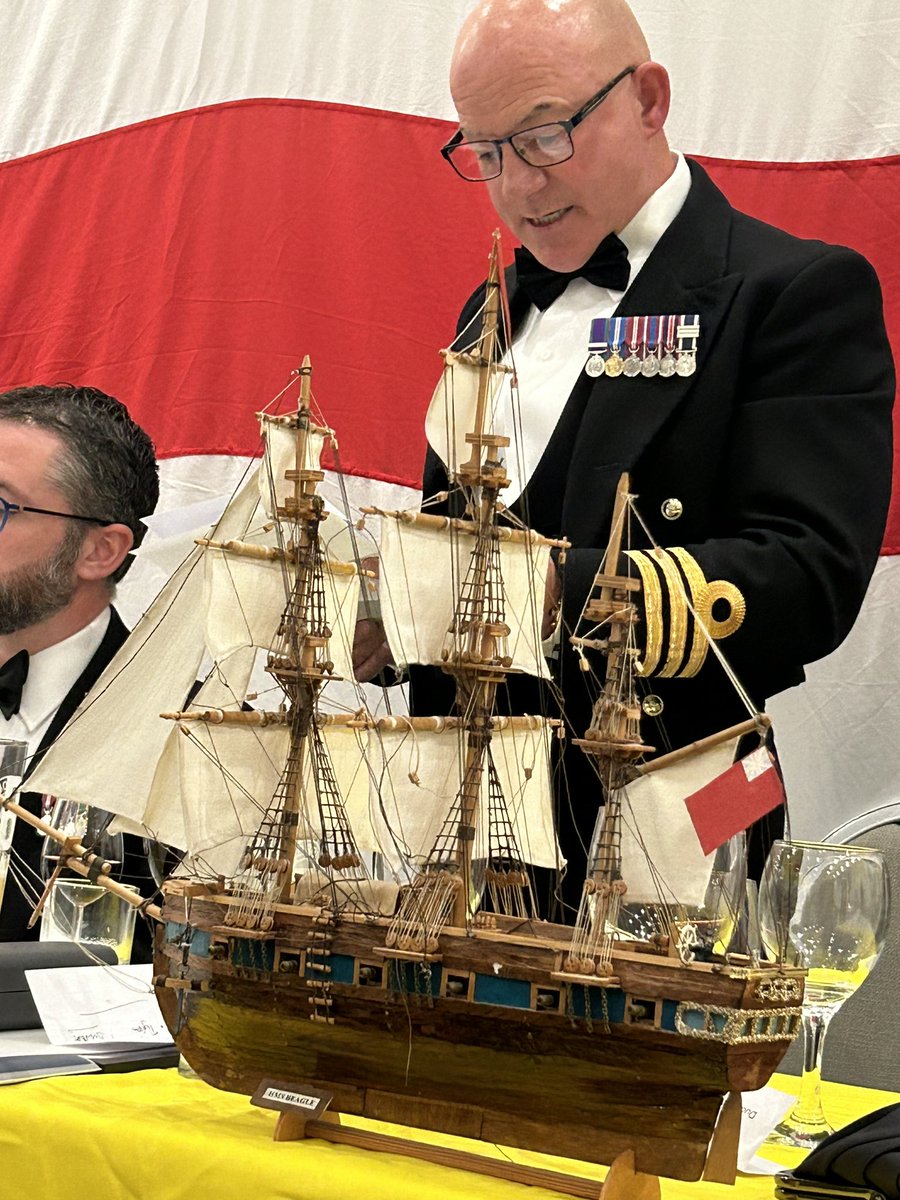 Alex Orr tweet media