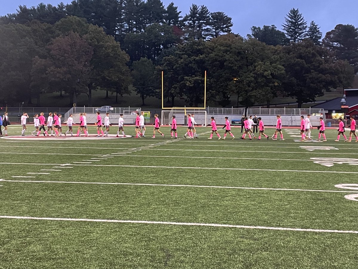 Athletics_NPHS's tweet photo. Dover 4
New Phila 1
Great turnout and support from both communities in “Rivals For A Cause”! https://t.co/oYEmId1e1N