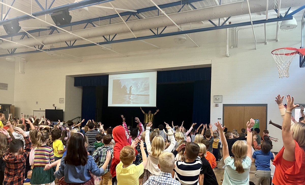 A belated thank you to ComMotion -Community in Motion for visiting <a href="/BartonPondES/">Barton Pond Elementary School</a> Wednesday to teach us about Rhythms of the Latin World during the last week of #HispanicHeritageMonth Special thanks to <a href="/UnitedArtsWake/">United Arts Wake County</a> &amp; <a href="/BartonPondPTA/">Barton Pond PTA</a> for supporting this program! #artistsinschools