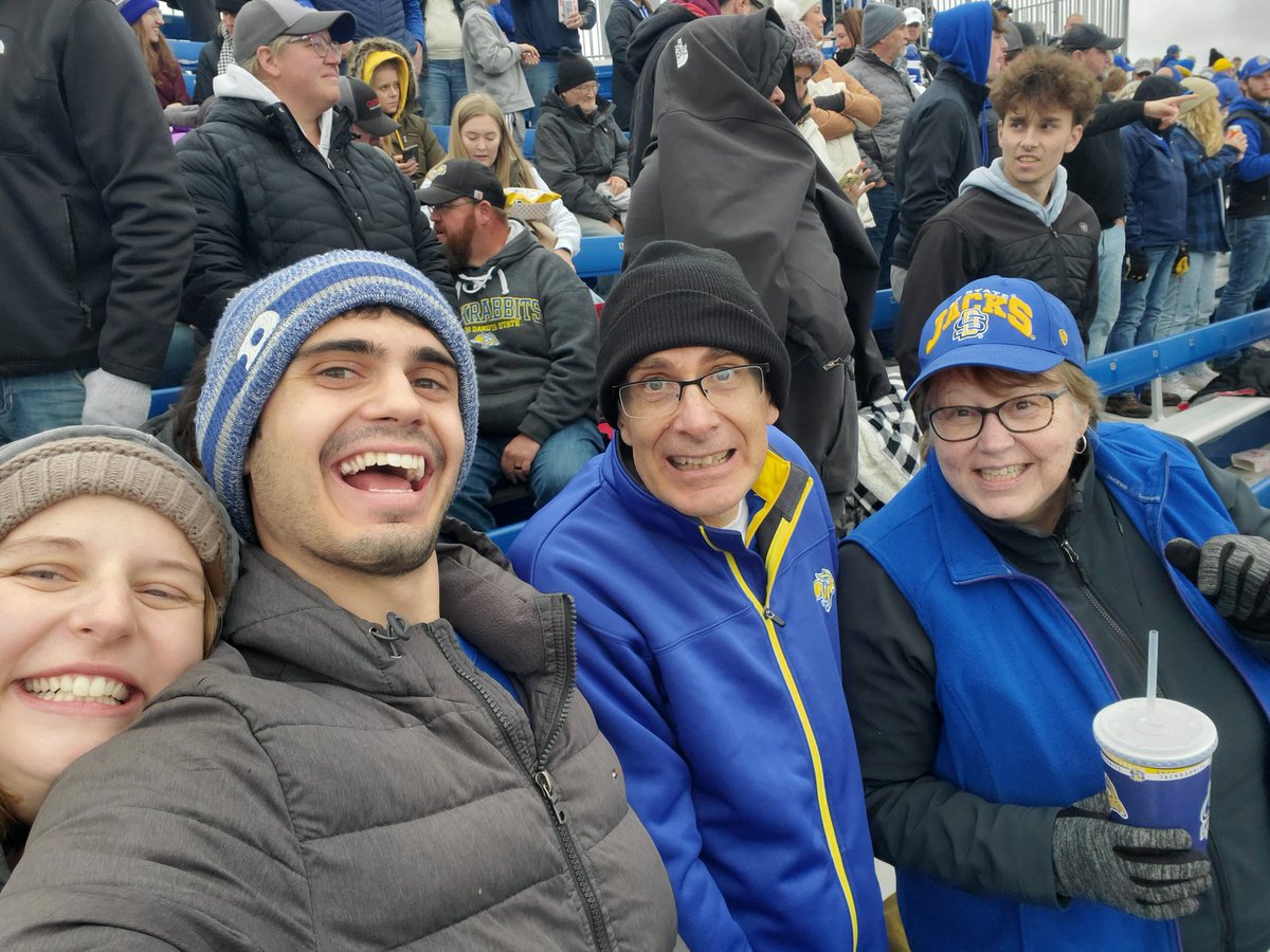 GrantEllis1815's tweet photo. #GoJacks https://t.co/V2H3sWeYeX