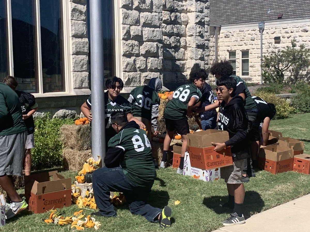 Thank you to Travis and Temple FB players for delivering pumpkins to Christ Episcopal Church in Temple today. Always put first things first. Tough times don’t last, tough people do. You matter! Thank you fellas.