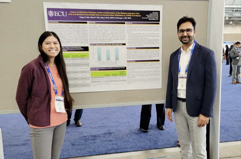 Congratulations @MLore_PharmD on your poster presentation, we are proud of you 👏⭐️ #IDWeek2023 #UTI #antibiotics 🧫💉🔬 #AntibioticStewardship #IDTwitter @ECUHealthRxRes @ECUHealthNC