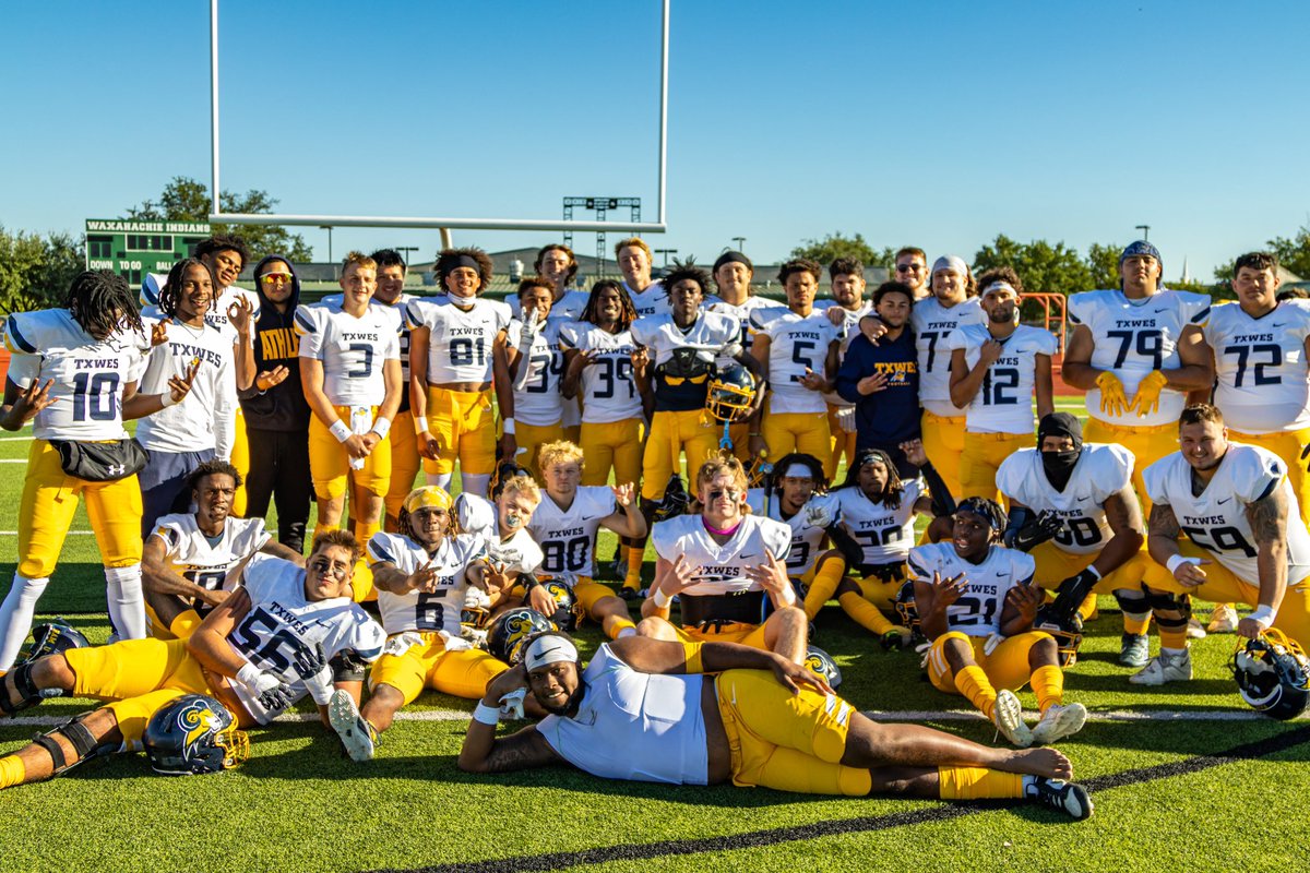 TxWes Football tweet media