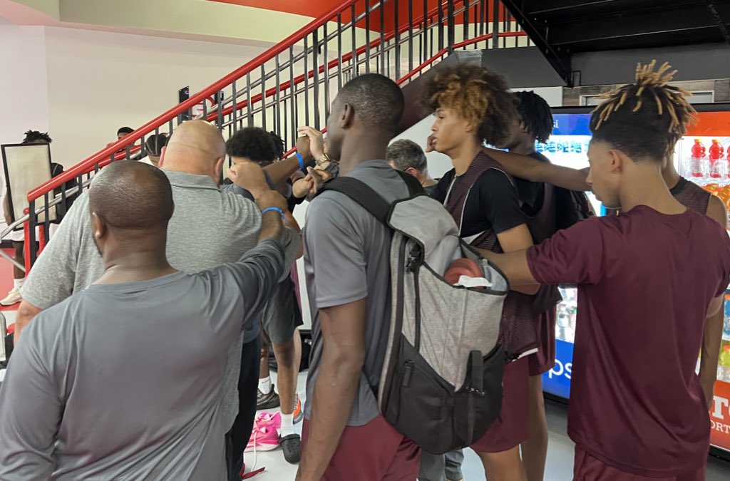 Dem Showtime Boyz tweet media