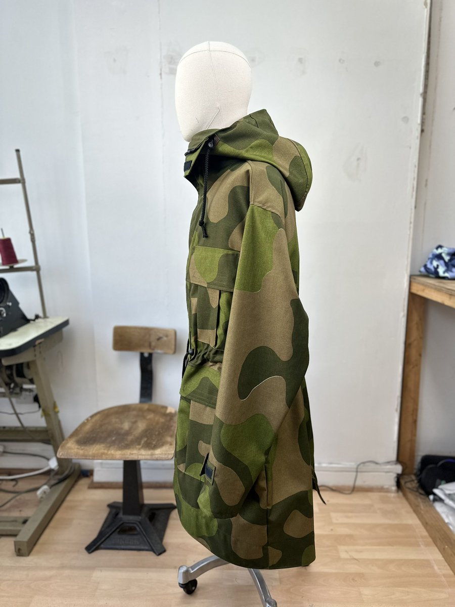 JamieDarbyUK's tweet image. #parka #waterproof #coats #handmadeinengland
