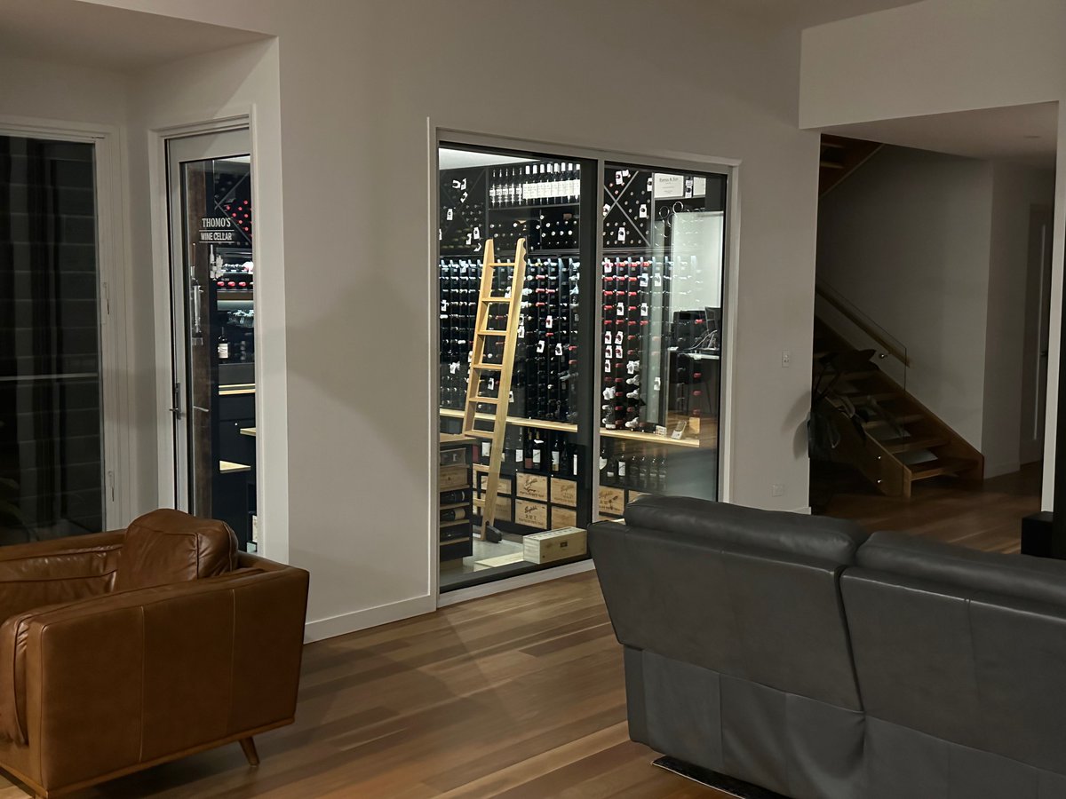 winecompanion's tweet photo. #Cellarsunday continues this week with the enviable home cellar of wine lover Adam Thomas.
Adam says, "The brief to the architect was that I wanted to look at my wine like you’d look at a painting – from the living area." Brief nailed if we do say so ourselves! https://t.co/UmkRqZczeC