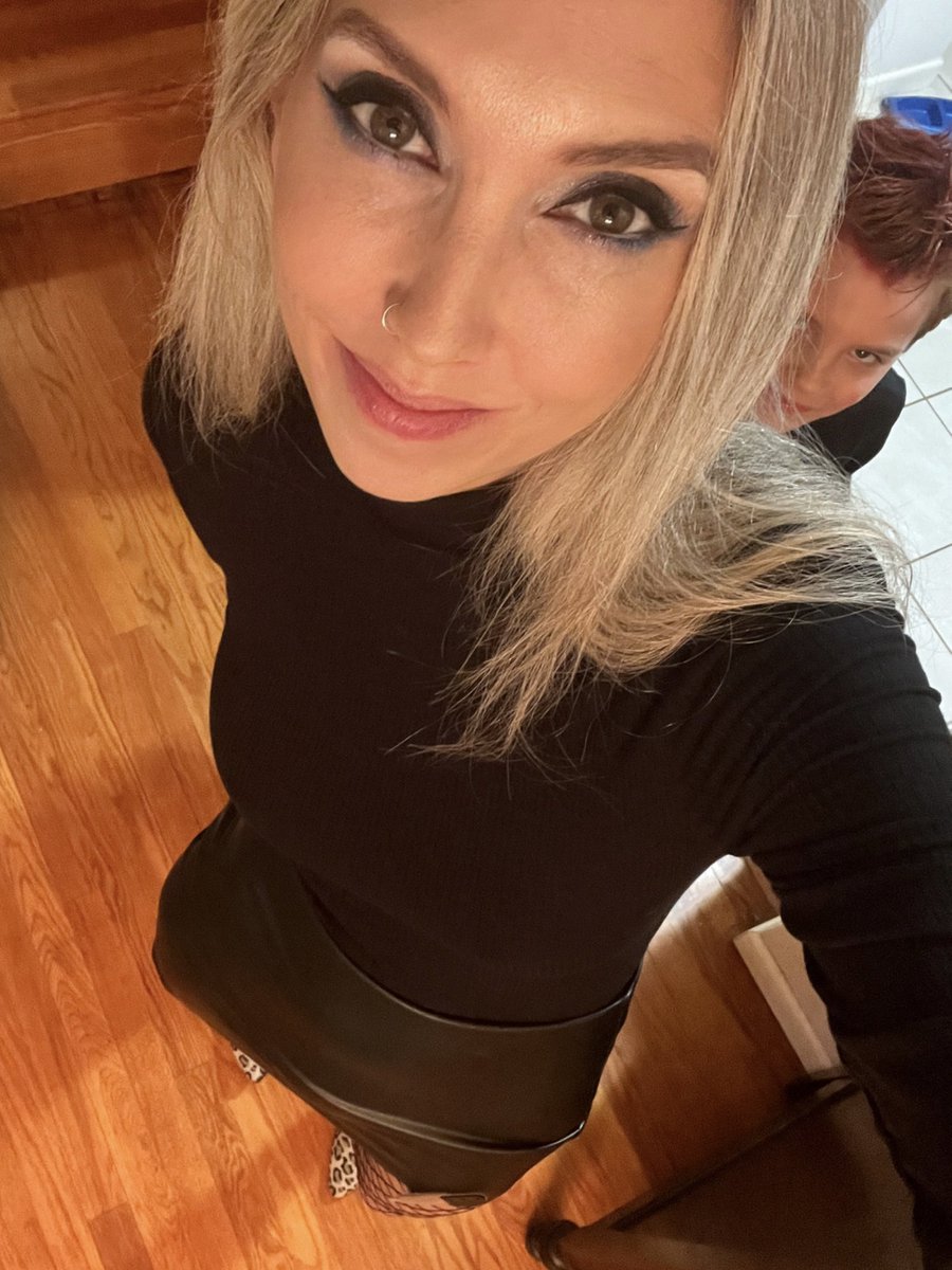 Off to go see my bestie Taylor with my mini bestie ❤️ #ErasTourFilm