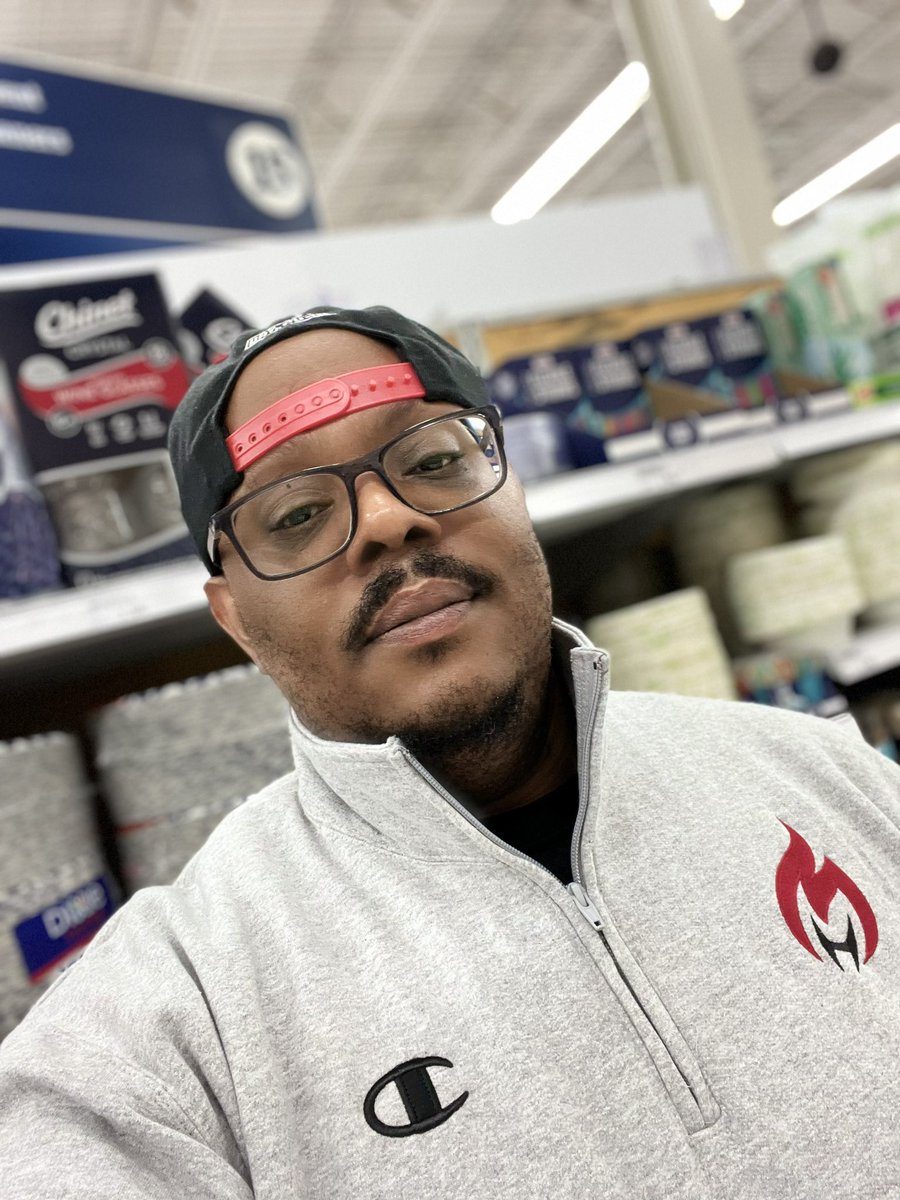 FireSticksGT's tweet photo. Got that @HeatCheckGaming drip in aisle 15 🤓
#FSG 🔥🎮 #HeatCheckGaming 🔥✅ https://t.co/lRSRZpeBmf