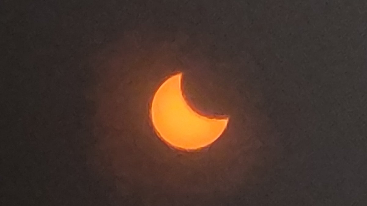 JasonStiff's tweet photo. Present Jason would like to thank Past Jason for helping Future #Jason know where to find his #eclipse viewing glasses from 2017... with the old @AstronomyMag!
#Montana #Billings #Q2 #KTVQ #MTN #thankyou #past #present #future #annular #solareclipse #Saturday #astronomy #space https://t.co/tzPYEjcROY
