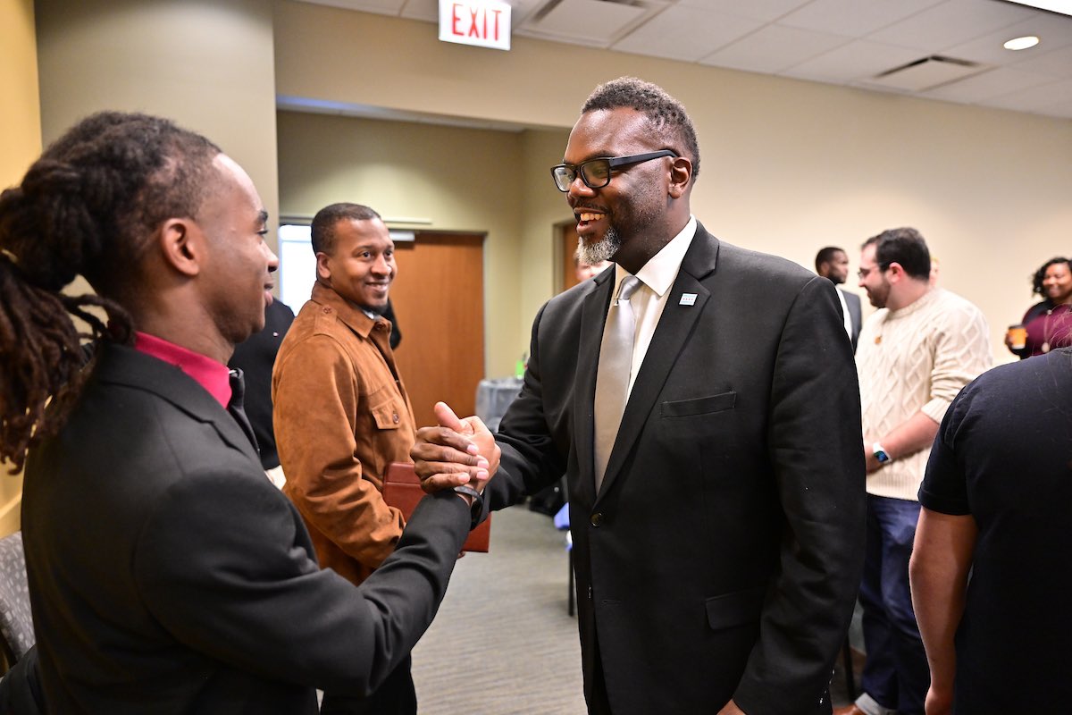 Mayor Brandon Johnson tweet media