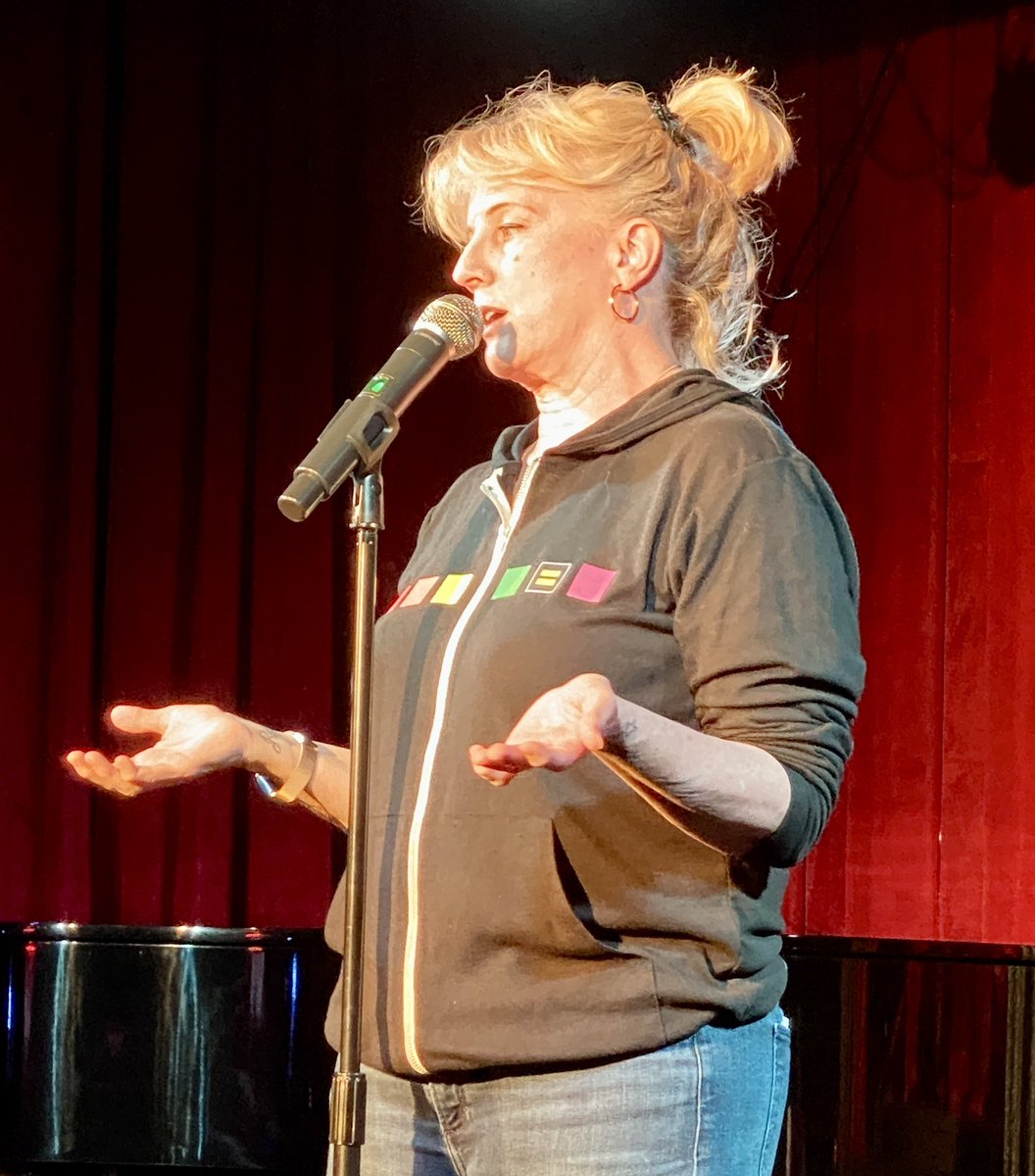 _C_h_i_c_k's tweet photo. Seeing Suzanne never gets old. @szwest1 thanks for another great show. #WomensWeek #SquadFun https://t.co/QHlw16viRG