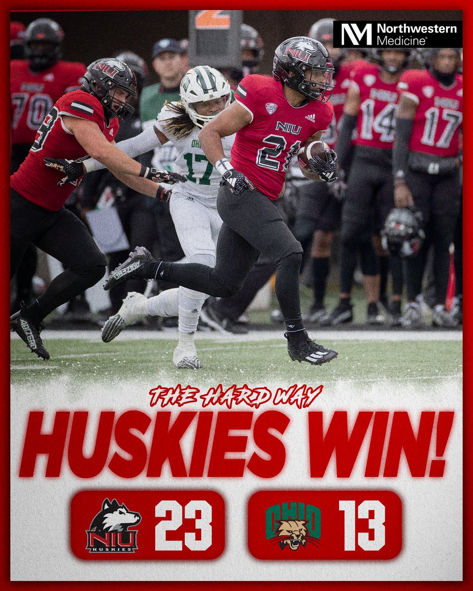 HUSKIES with the homecoming victory! #TheHardWay