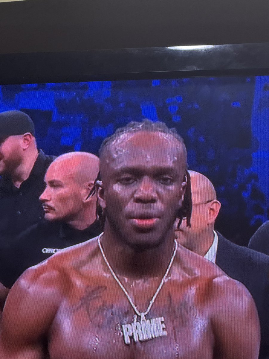 Forehead so big it’s a 5head #tomyfury #ksi #LoganPaulvsDanis #KSIFury #lost