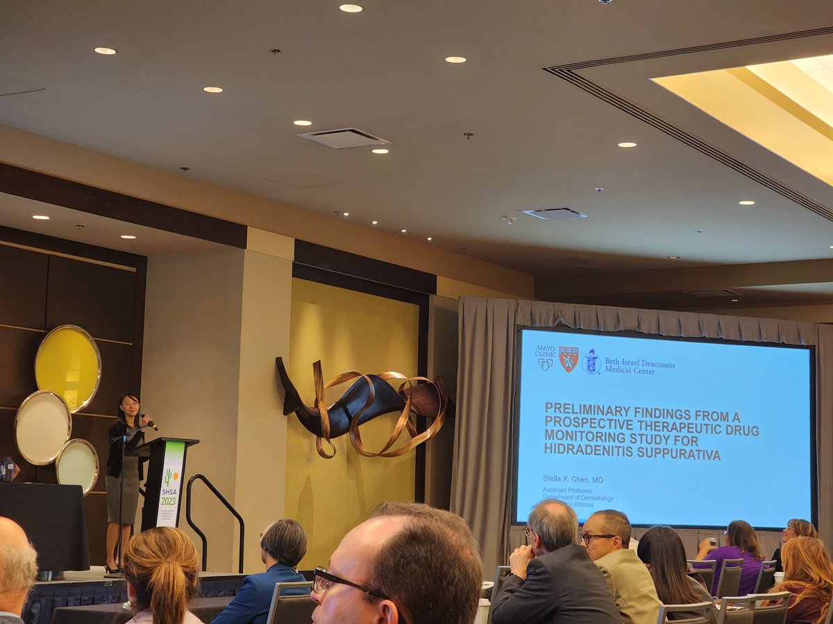 BIDMCderm's tweet image. @Bidmcderm presenting preliminary findings from therapeutic drug monitoring study for Hidradenitis Suppurativa at the 8th Annual SHSA conference. The presentation has garnered a lo of interest from HS community. 
#hidrandenitissuppurativa #drugmonitoring #SHSA2023