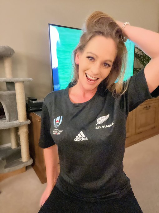 World Cup rugby!!  Yes yes yes!!!  Kiwi girl at heart. https://t.co/HFPnMCmeAh<a href="/tag/blackandwhite"class="tags"><span>#blackandwhite</span></a><a href="/tag/heels"class="tags"><span>#heels</span></a><a href="/tag/kink"class="tags"><span>#kink</span></a><a href="/tag/milf"class="tags"><span>#milf</span></a><a href="/tag/tits"class="tags"><span>#tits</span></a><a href="/tag/cuffs"class="tags"><span>#cuffs</span></a>