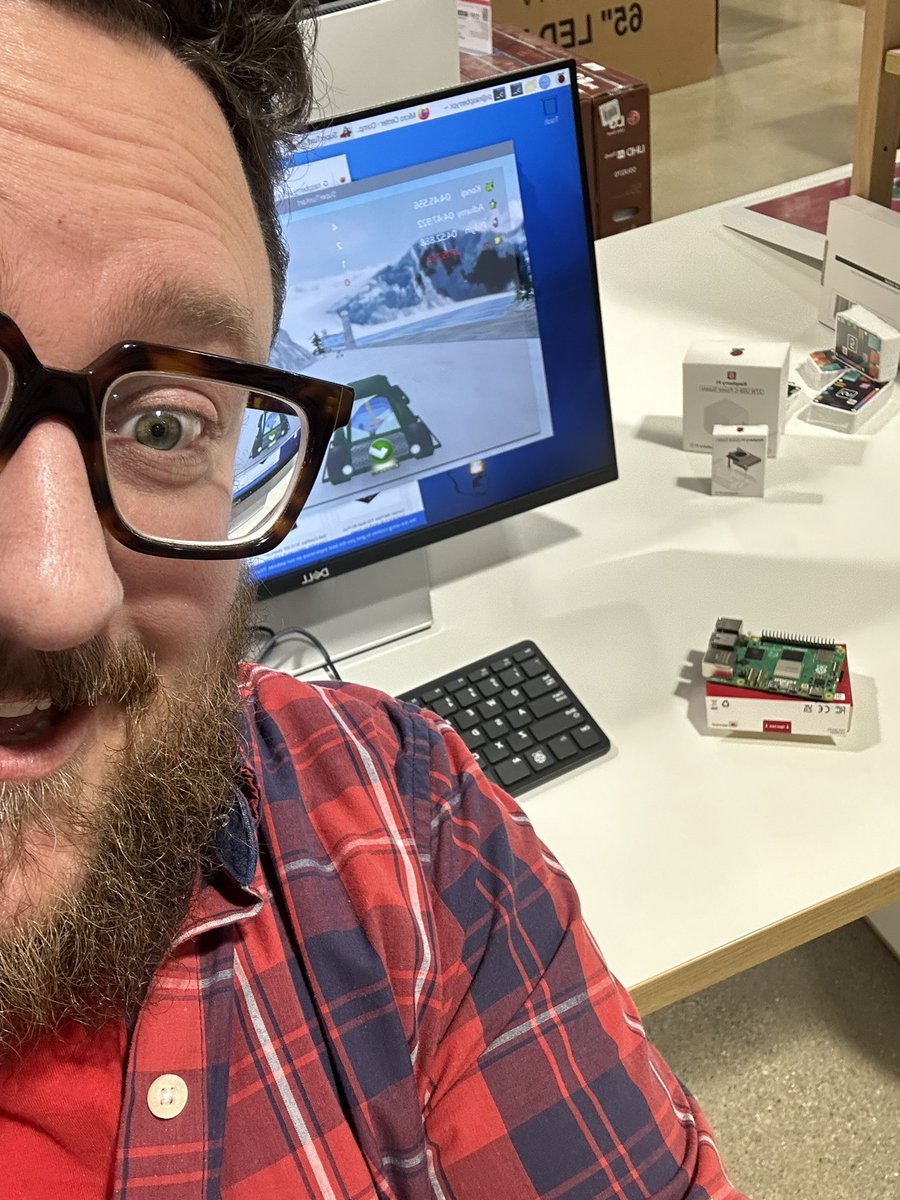 andy Leer tweet media