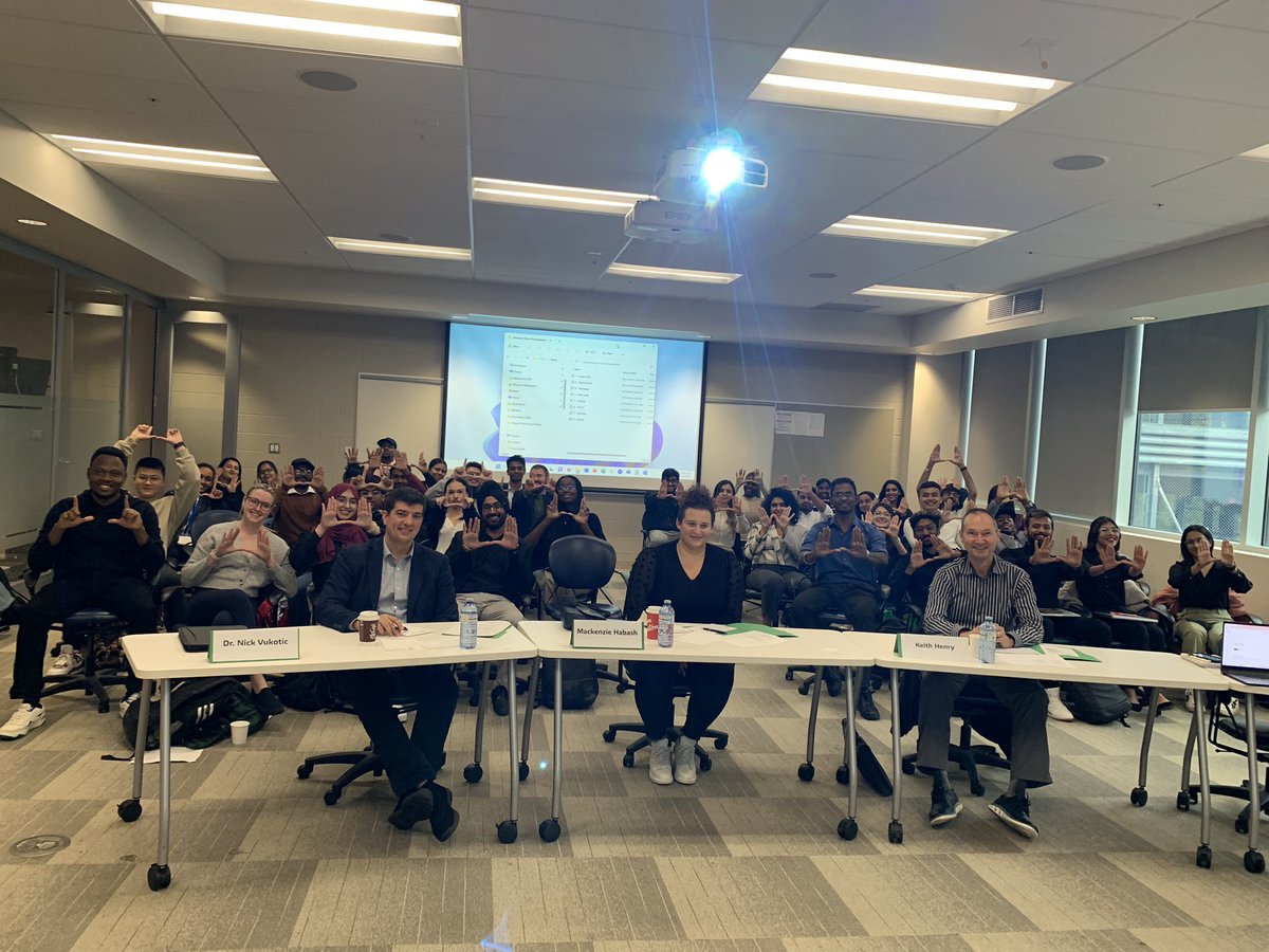 We had an amazing week with the VentureU cohort. 8 teams presented their innovative solutions to a panel of distinguished judges today. Great work everyone!