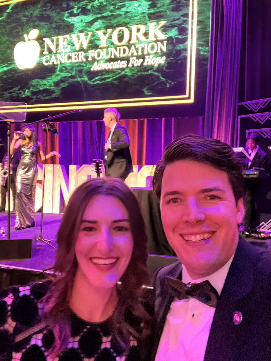 Had an amazing night at the @YorkCancer #RaisingHopeGala celebrating an our fearless leader in cancer advocacy, @TedOkonCOA. What a beautiful gathering and fun time, all for such a good cause. Huge kudos to Dr. @_vacirca for what you have built and throwing a great party!