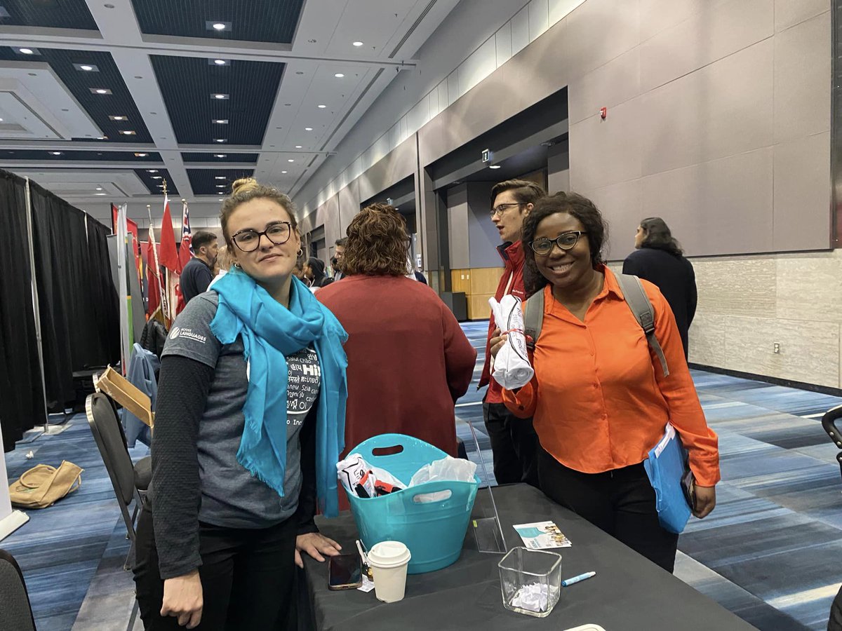 AcrossLanguage1's tweet photo. What an amazing day at the Newcomer's Event. We connected with numerous newcomers, interpreter candidates and organizations to support the diverse communities that make our city a special place. A big thank you!
#ALCommunity #AVoiceForEveryLanguage #LondonONNewcomers #RBCPlace https://t.co/zoMJdRVloJ