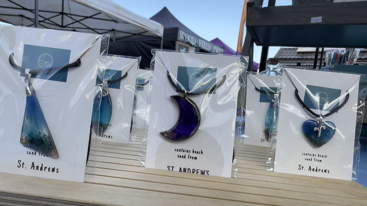 ScottishSands's tweet photo. Tomorrow we’re back at #Chatelherault
We’ll be at our usual stall with our thermal undies oan cos it’s gonnae be cauld!🥶 
Pieces will include #StAndrews #Eyemouth #StNinians &amp; #RubyBay
Market on from 10-4pm - come along to Scotlands Biggest &amp; Best Sunday.
#CraftBizParty #MHHSBD https://t.co/Jv0KB8QKGu